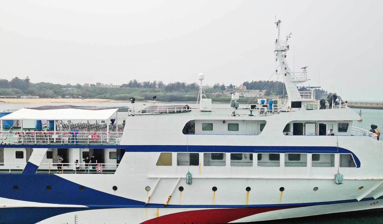 大型客轮货轮轮渡船只与岸站码头实现高速无线组网和数据实时传输